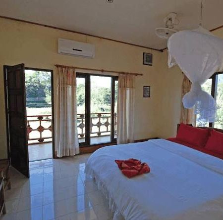 Jammee Guesthouse Vang Vieng Ngoại thất bức ảnh